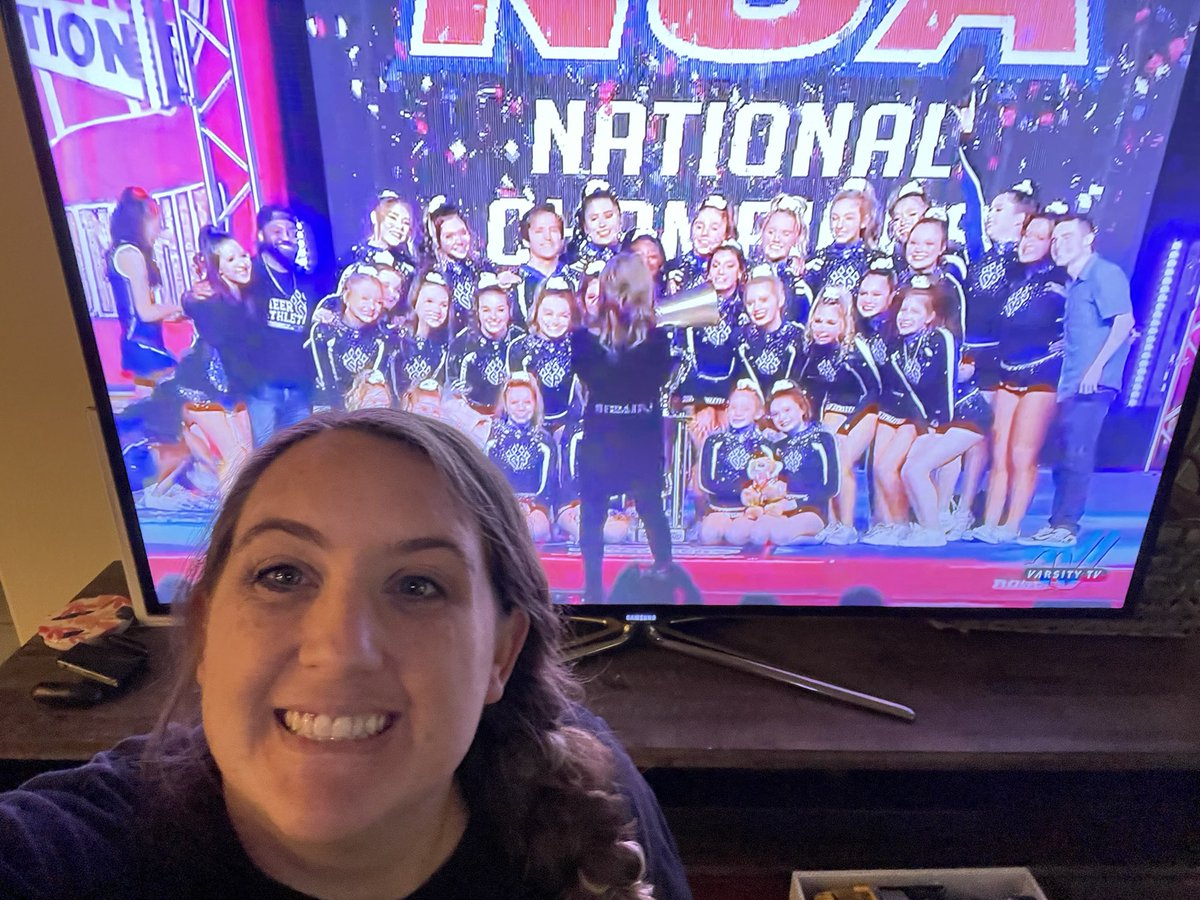 Sabres won! Had to take a picture with my kids 💙😻#NCAChamps