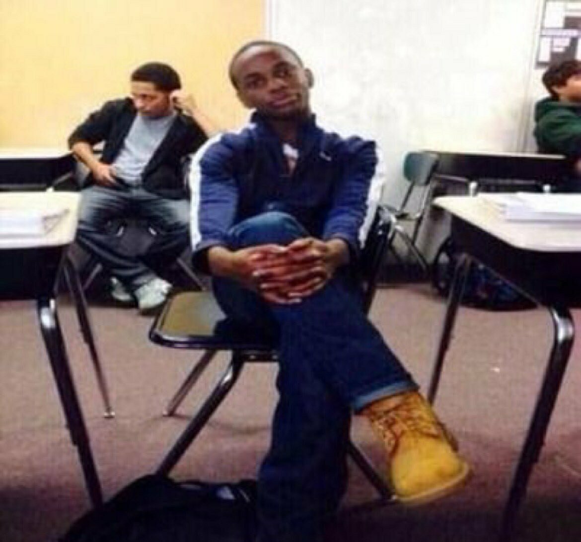 YourboyCelz's tweet photo. #euphoria

Me waiting to Elliot finish that f*kin' song https://t.co/esw4OIQa0s