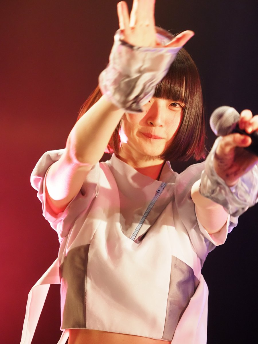 kattz802's tweet photo. 2022.02.18
緊急単独ライブ @ club asia
蒼波ユウ さん
#蒼波ユウ
#FuMA #フューマ
#ライブ写真
#キリトリセカイ #キリトリ世界
#ファインダー越しの私の世界 https://t.co/2uWNzAgwlB
