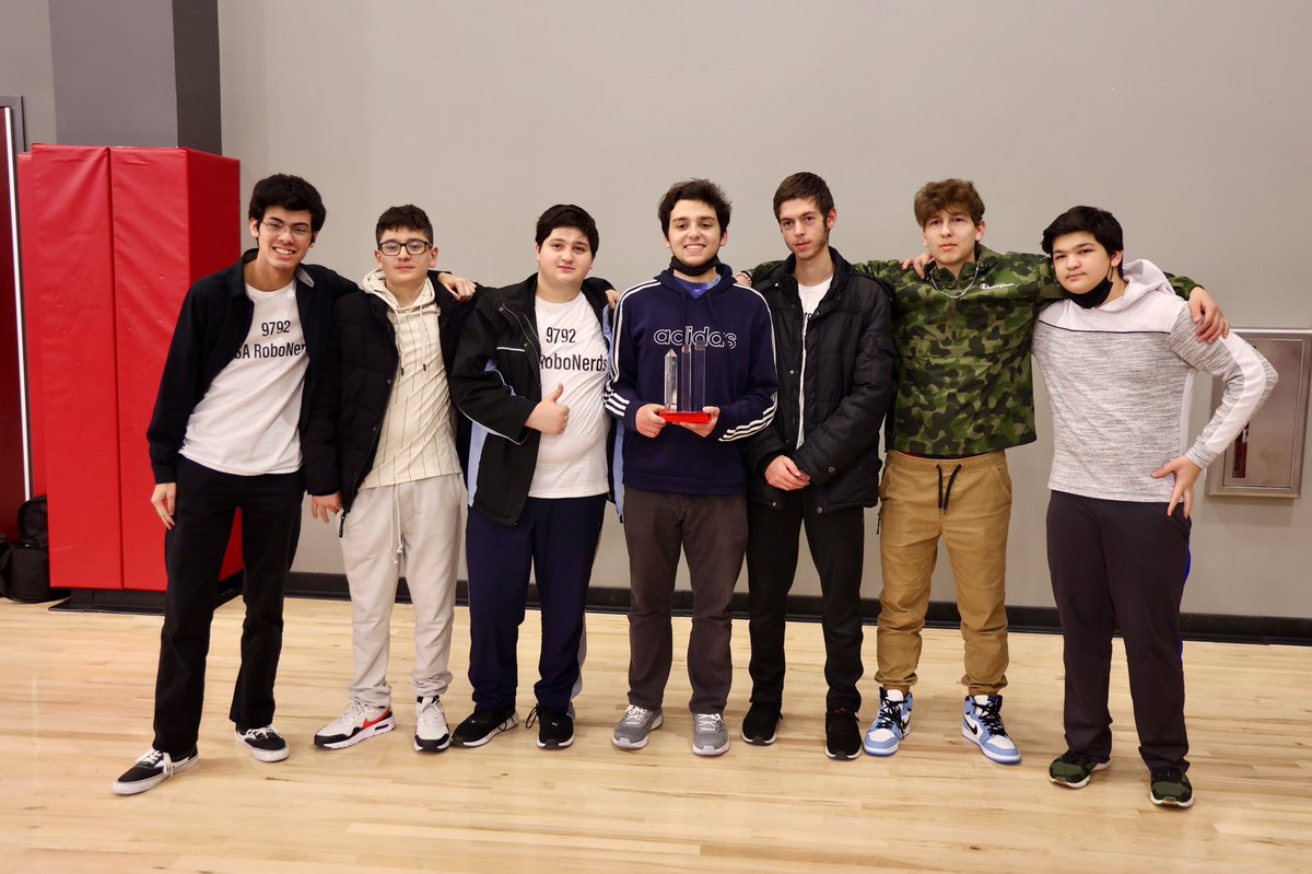 Our FREIGHT FRENZY Control Award winner GSA Robonerds (9792)!