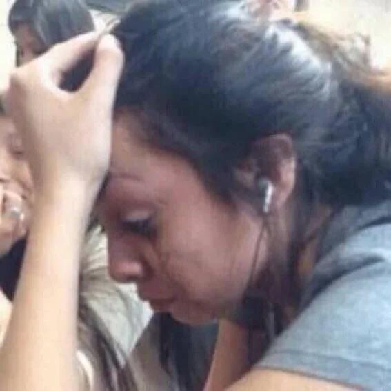 lexi’s gonna be texting fez for so long before she even knows #Euphoria