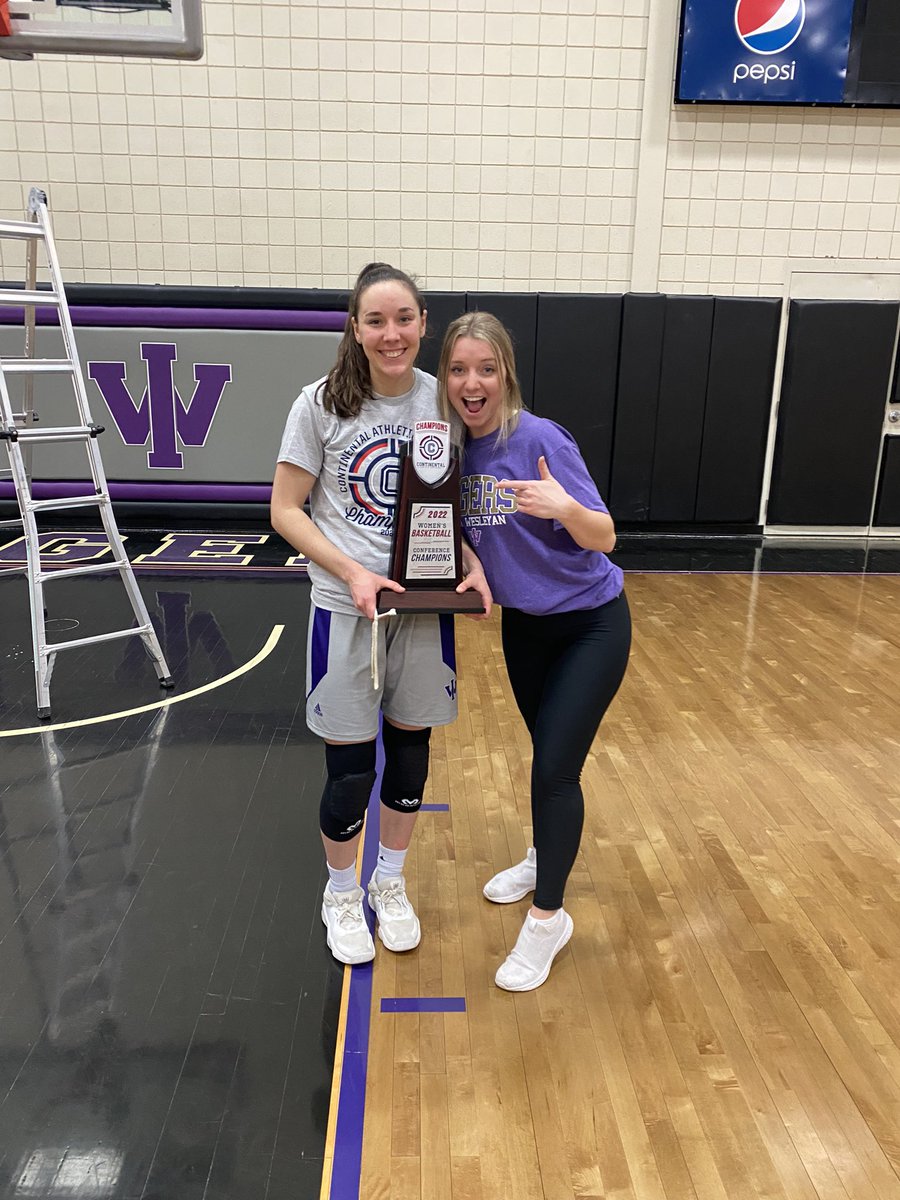 brenna b✰ tweet media