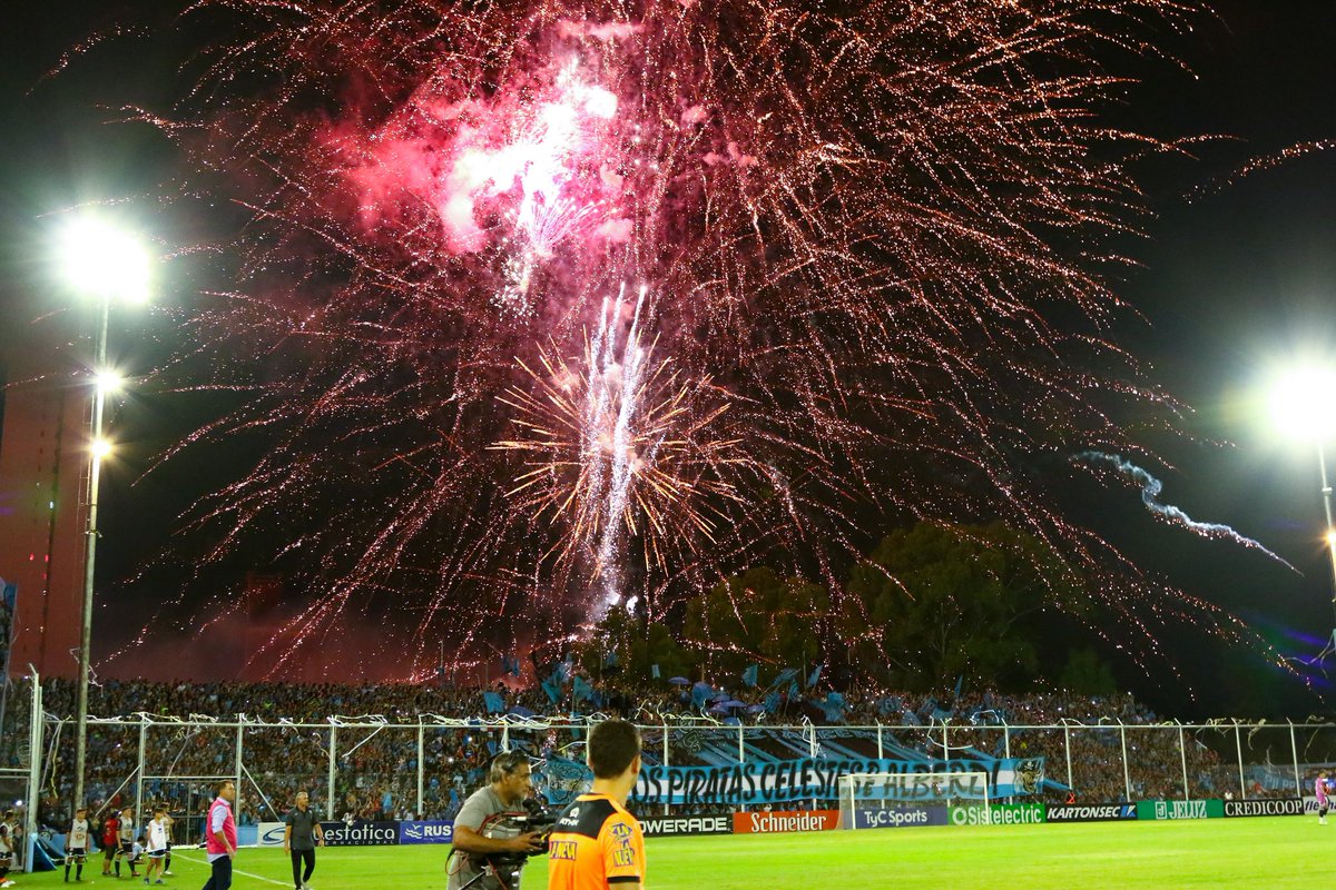 Belgrano's tweet photo. ES FUEGO Y PASIÓN QUE NO SE APAGARÁ, TE AMO Y TE LO JURO 🔥🏴‍☠️😍 https://t.co/s6j31W8WeJ