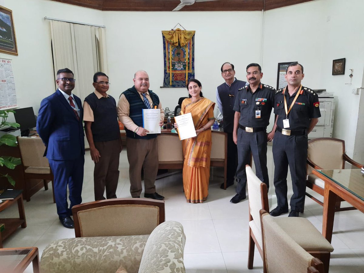 cmdbel's tweet image. The Ministry of Defence has signed a contract worth Rs. 1,075 Crs with BEL for retro-modification of Commander Sight for T-90 Tanks. The indigenous development of TI-based Commander Sight, jointly by IRDE, DRDO and BEL, provides a boost to the ‘Make in India’ initiative.