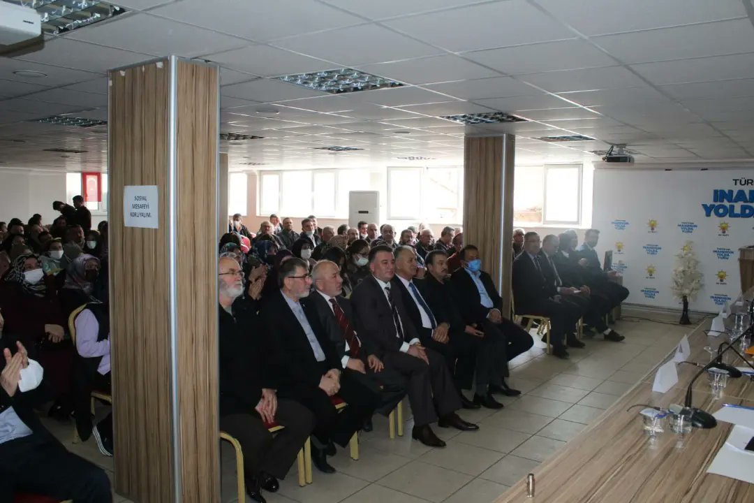 Davamızın yükünü omuzlamış Teşkilatımızın cefakar mensupları ile birlikte Şubat Ayı Daraltılmış İl Danışma Meclisi Toplantımızı çoşkuyla gerçekleştirdik.
AK Kadrolar millet ile kol kola 2023 yolunda👊🏻