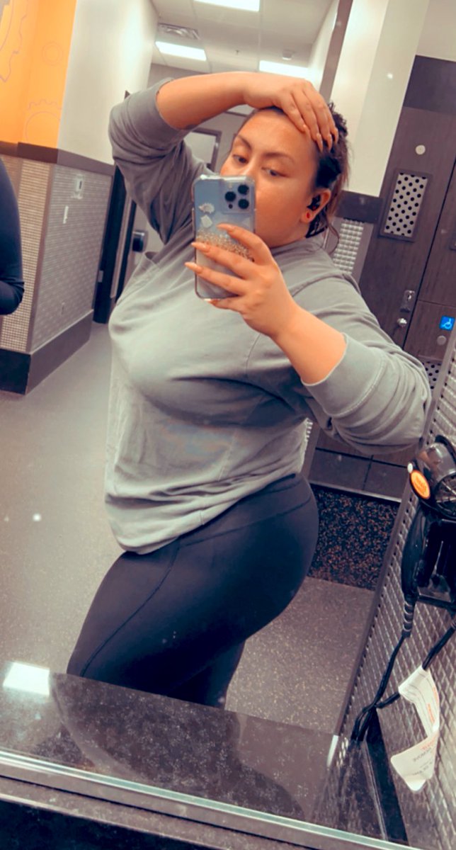 mo_zilla_'s tweet photo. Progress, not perfection.
Strong, not skinny.
#selfie #gym #progress #monthtwo https://t.co/eWTDOavCAF