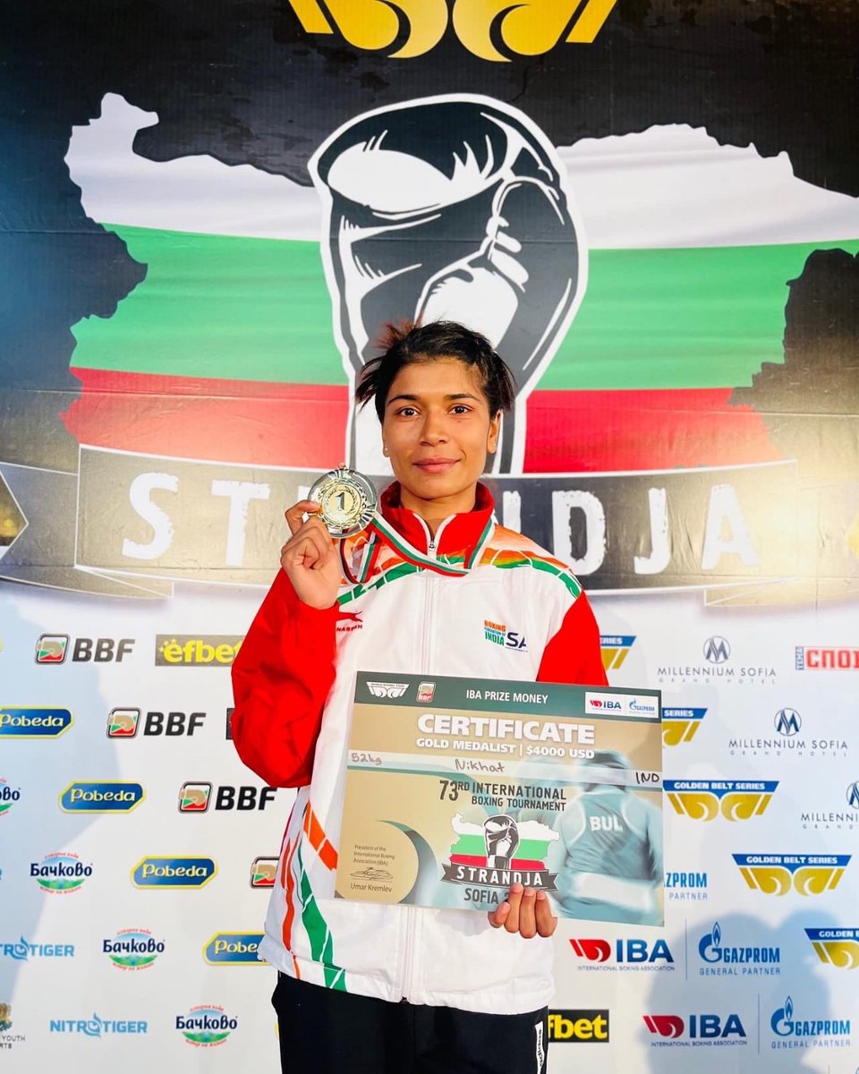 sportshonours's tweet photo. . @nikhat_zareen wins 🥇at the
#StrandjaBoxingTournament defeating K.Tetiana 4️⃣-1️⃣ in the final of the 52kg event 🥊👏 #bluerising #boxing #goldmedal https://t.co/JXd4P6U0Jf