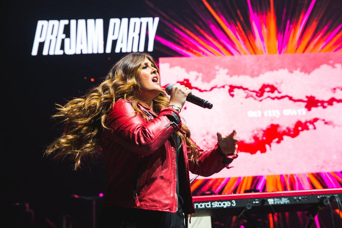 jamiegphoto's tweet photo. @Imabbyrobertson at @winterjamtour in Grand Rapids, MI (2.18.22)
More: https://t.co/RKiIzi2JPn
#abbyrobertson #concert #winterjamtour https://t.co/eL6o5OKuZv