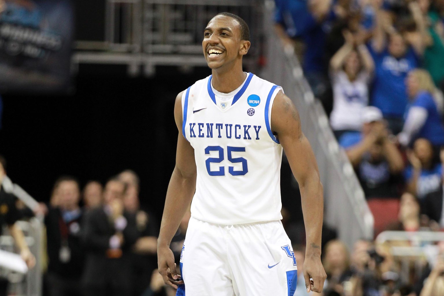 Happy Birthday to both Former Wildcat Marquis Teague and Kentucky Legend Tayshaun Prince!! 