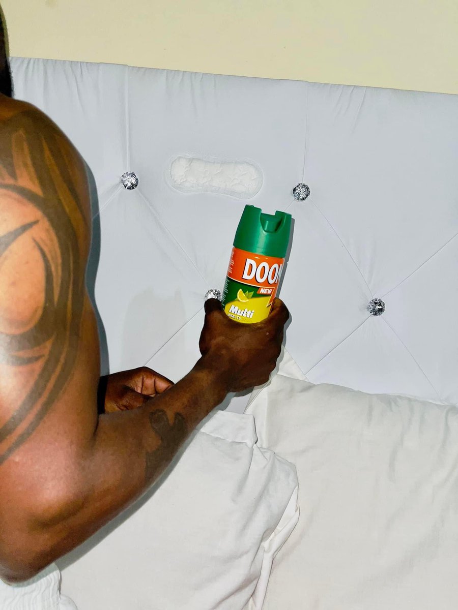 AdvoBarryRoux's tweet photo. 1. Take penty liner/Pads 
2. Take doom 
3. Spray it on Penty liner/Pad
4. Stick it on your headboard/wall

Trust me! You will have a peaceful night. No more mosquitoes biting you during your sleep https://t.co/8DiFPYj2Ta