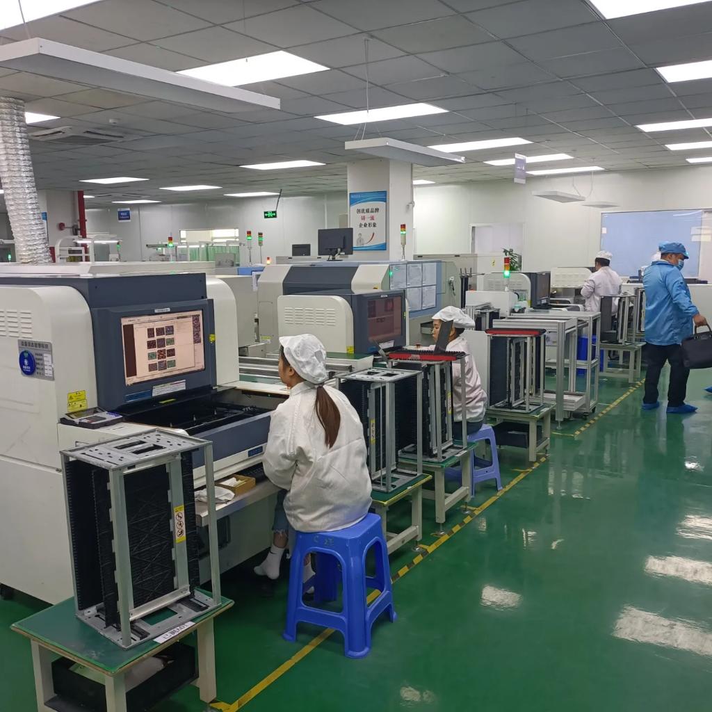 Juhejishu's tweet image. Quality is our culture.first class manufaturer of  of communication equipment products. WIFI router and repeater.POE switch.Industrial switch.ONU.Epon OLT.Gpon OLT.wireless AP.network bridge.etc. if interested,contacts Jacky.WhatsApp/WeChat 86 19926430533.