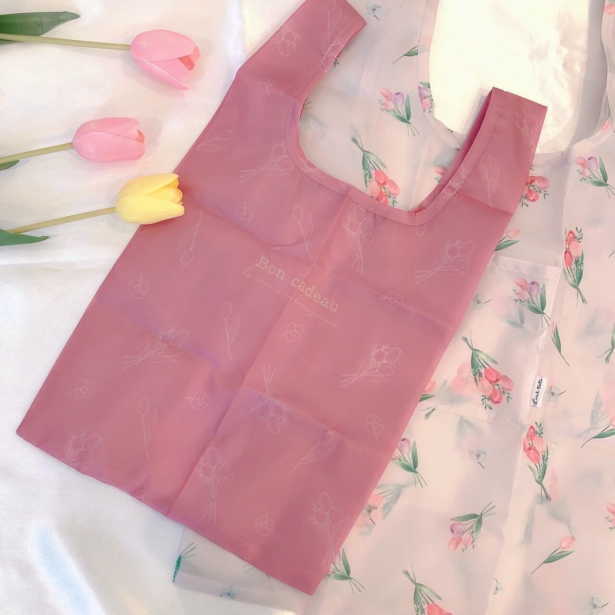 _jasminedoyle_'s tweet photo. .
エコバッグ
そろそろ新調しませんか？🌷
.
ポケットにサブバッグが収納された
2枚一緒に持ち歩けるエコバッグ
ついつい買いすぎてしまった時や
仕分け用として使いたい時に役立ちます
.
春に向けた贈り物としても◎
.
▪️リンクエコバッグ　¥1,760(税込)
#エコバッグ
#雑貨屋
#津山
#ジャスミンドイル https://t.co/CPYB4zbsDQ