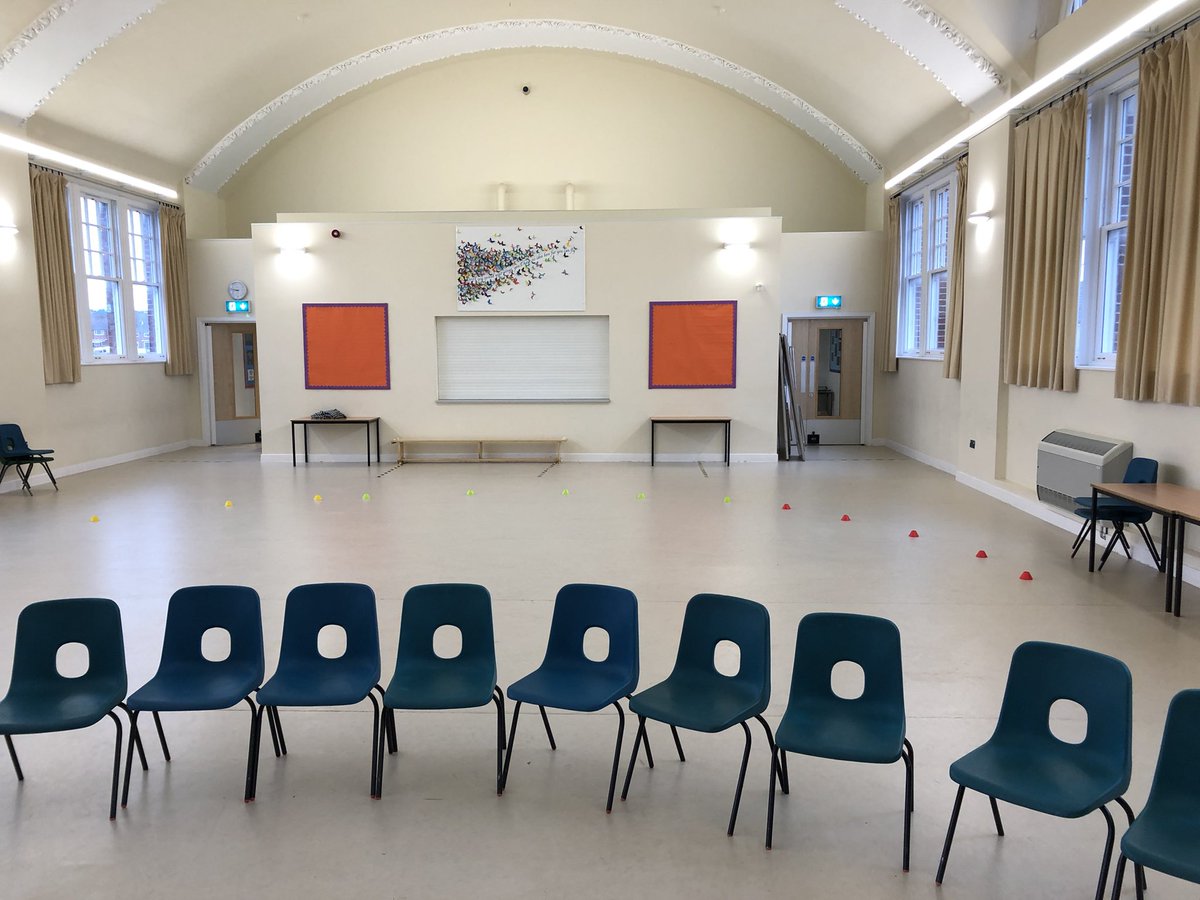 realPE_Mark's tweet photo. #WhitehallPrimary are ready to #realdance this morning! Looking forward to working with you! @Create_Dev @bendysarah https://t.co/bjN2HZpgeh
