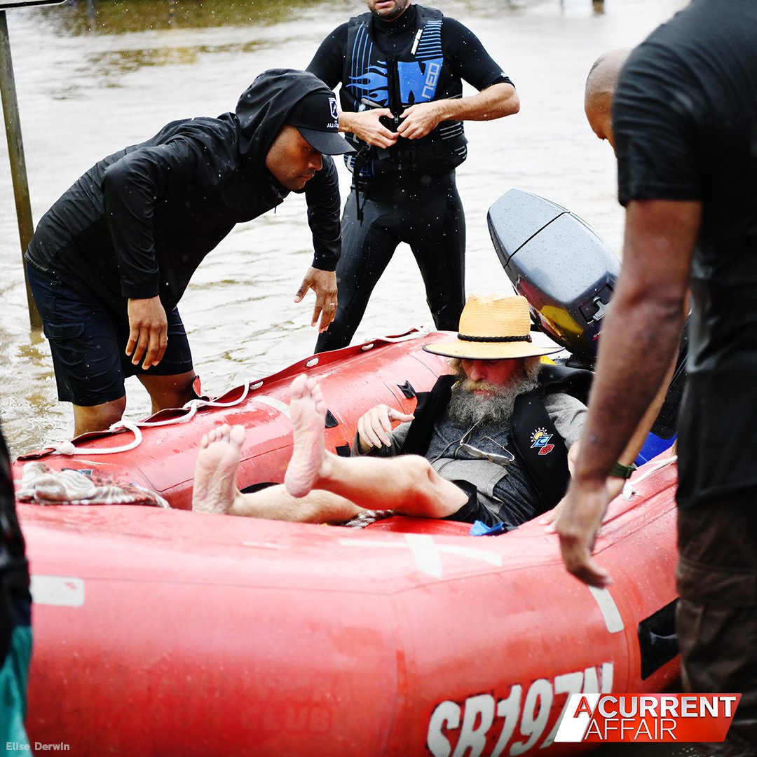 A group of Fijian abattoir workers have assisted SES volunteers during the evacuation of a #Lismore nursing home today.

More than 60 elderly residents were rescued from their homes after becoming stranded in rising floodwaters.

For the latest: 9Soci.al/FQeu50I5sfe #9ACA
