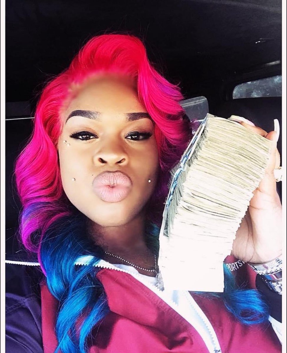 LADDY__BEE's tweet photo. #AlexisWare is still missing day 27 I feel like the police are not applying enough pressure yes I understand that some things can not be released to the public but come on now in her case it donโt take a rocket scientist!! The facts are there #bringlexhome ๐๐๐๐๐๐๐๐๐๐๐ https://t.co/Oi7H1dkkhl