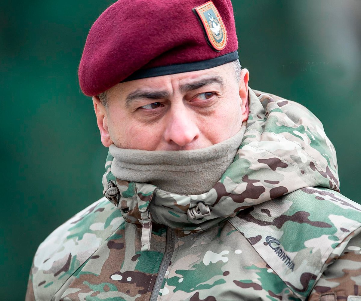AnarAmiraslanli's tweet photo. Bu gün 🇦🇿Xüsusi Təyinatlı Qüvvələrin komandanı, Vətən Müharibəsi Qəhrəmanı, general-leytenant Hikmət Mirzəyevin doğum günüdür

#HikmətMirzəyev #VətənOğlu https://t.co/vDel6XtzFF