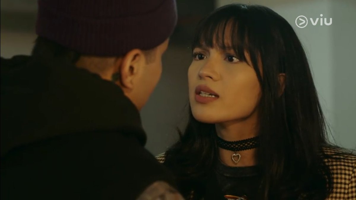 jane_lqrazzle's tweet photo. The changing of facial expression talaga. Apakagaling mo @itsJaneOineza 

#TBMVChase https://t.co/wmnTpnF8Z1