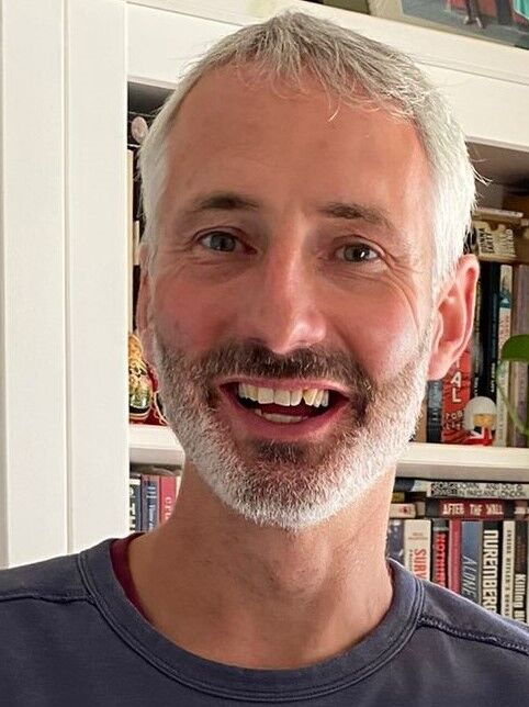 Hello! My name is Andy and I volunteer for MindSpace on the Friday morning running group.  We run regular Couch to 5k courses, and have groups for more experience runners...everyone is welcome!  Book in at app.acuityscheduling.com/schedule.php?o… #RunningForMentalHealth #BeActive