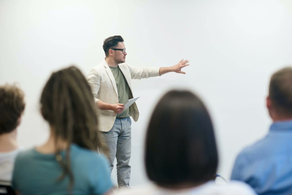 andresvilarino's tweet image. 10 Ways To Make Your #VisualPresentation Memorable &amp;amp; Captivating 

buff.ly/36MBzSS