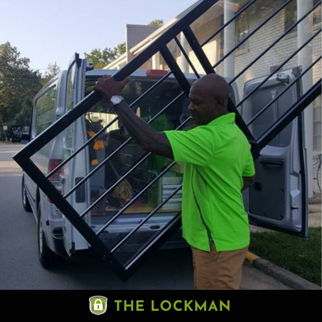 TheLockman2003's tweet photo. Tips to securing your home and family.  #TheLockman.
https://t.co/WWTYGBaiFP https://t.co/Ajji8zvpNN