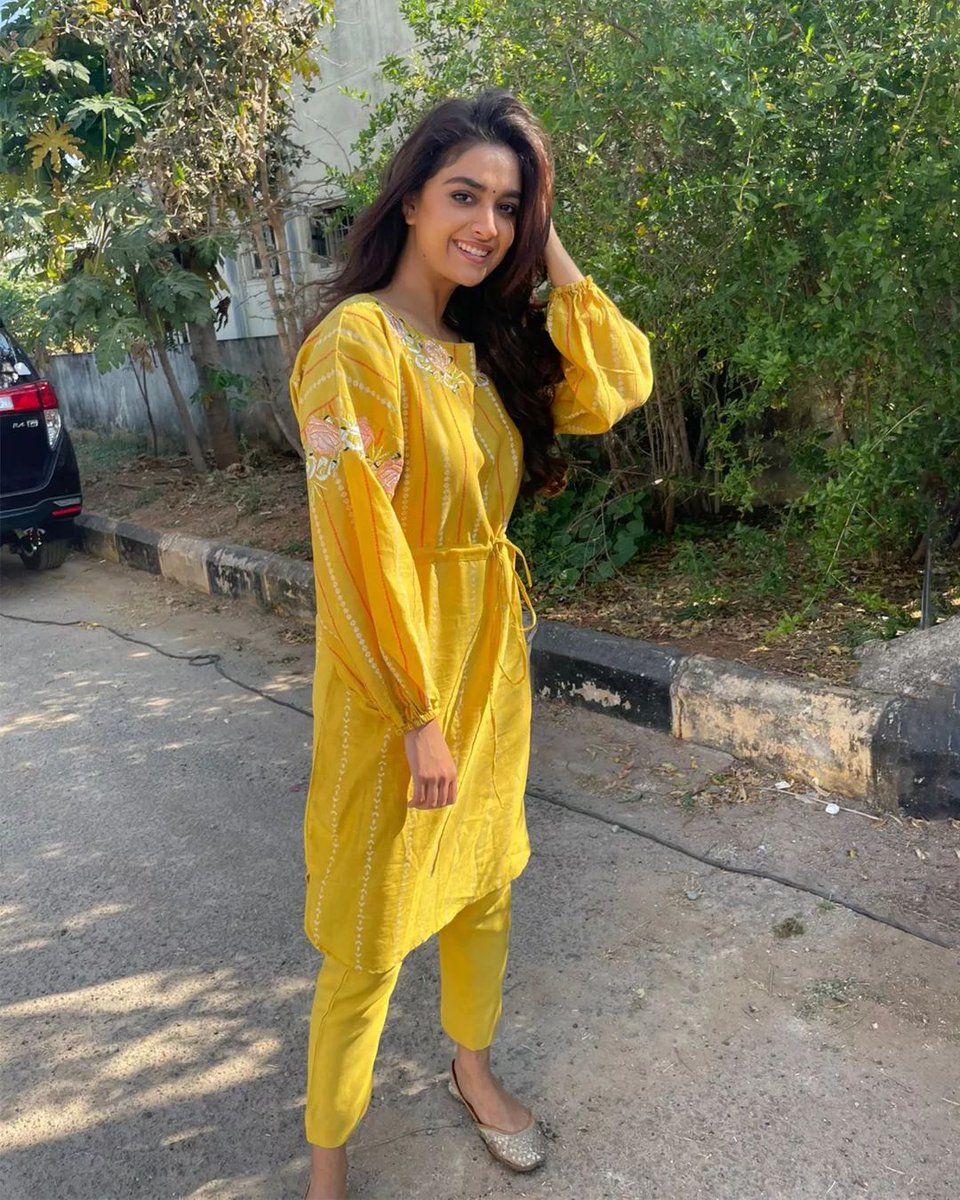 Keerthy Fan Club tweet media