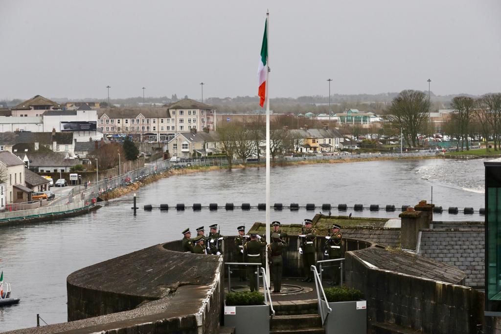 February ends with a centenary event in Athlone where the Units of Custume Barracks commemorated the handover of the barracks from British to Irish forces on 28 February 1922. 

More photos to follow on our official Flikr page. 

#StrengthenTheNation