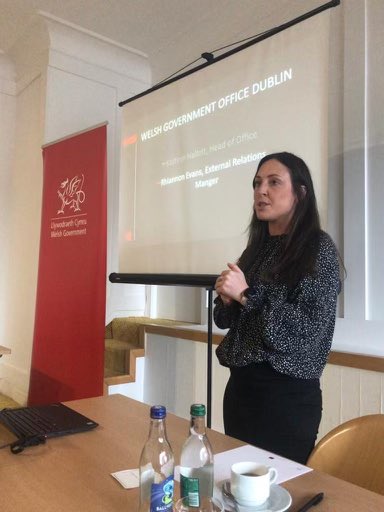 WalesinIreland's tweet photo. This morning our External Relations Manager @CymruRhiannon welcomed New Exporter Programme companies to Dublin.
Starting with an interactive session with @tradegovukIRE & @BrIreCham about doing business in Ireland.
Looking forward to a busy week ahead!
#ExportWales https://t.co/bMjdHALaWA