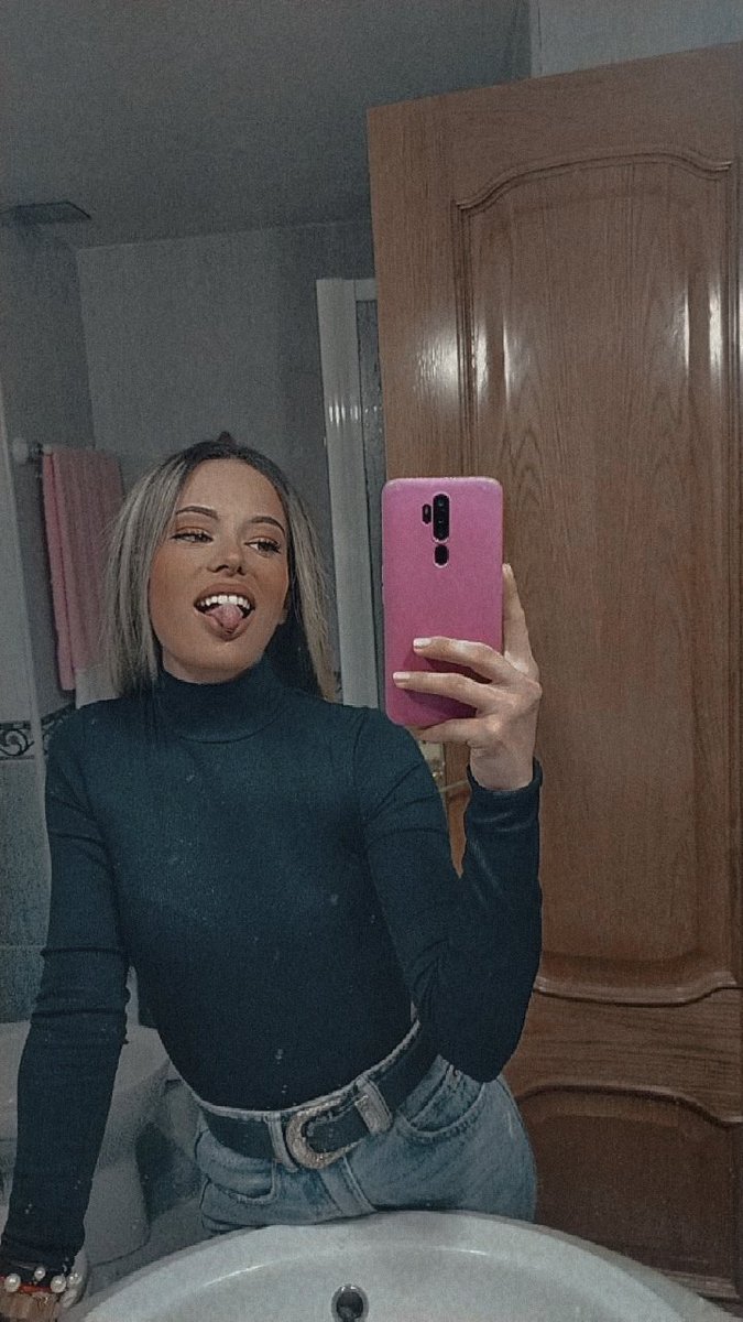 RaquelRdrgz_'s tweet photo. 🧐 https://t.co/dmeuSs6vM6