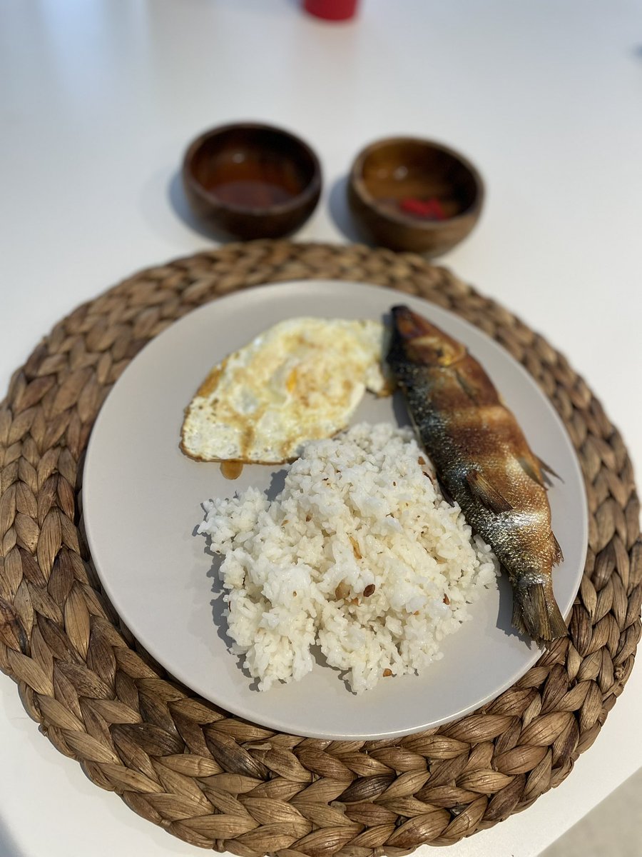 simang0t's tweet photo. Craving for pancake house tinapasilog so I made one this morning 🤤 https://t.co/HPKZryTx8n