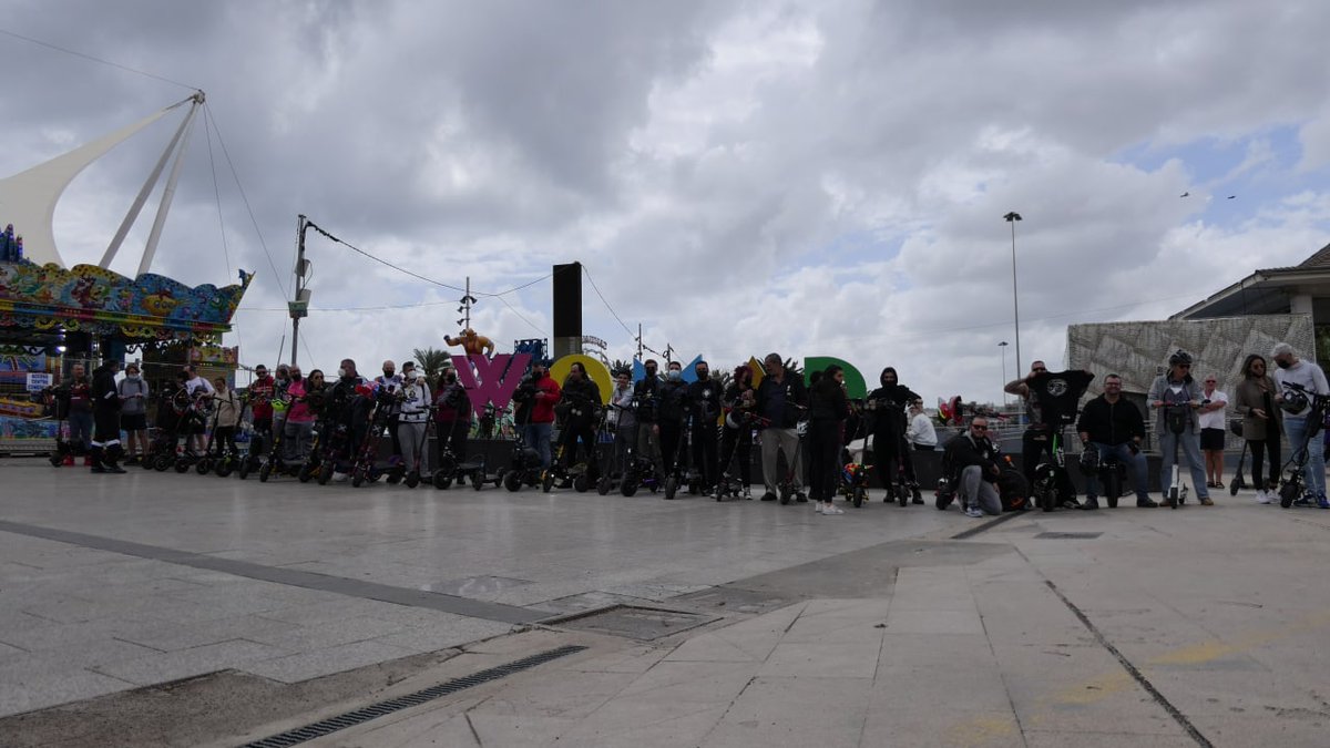 AAmpecan's tweet photo. 👏Queremos agradecer a todos los que han participado ayer en nuestro recorrido por #LasPalmasGC pidiendo una reglamentación justa para los #VMP 
🙏Una vez más, GRACIAS.
💪Juntos lo conseguiremos. #VMPenLucha
👏Nuestro agradecimiento también a @PoliciaLPA https://t.co/O9Ii2TzmUj