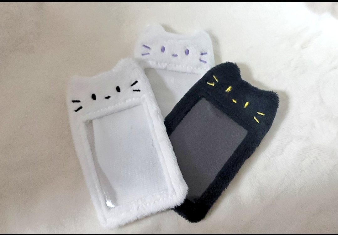 o_hmymy's tweet photo. rt) 알티해주신 분 중 추첨을 통해 원하는 포카 홀더를 드립니다. 

포근곰 / 복실곰 / 냥냥이 스웨이드 포카홀더 
판매합니다. 자세한 사항은 폼을 참고해주세요!

https://t.co/ca8qej2ADP https://t.co/8T1yPQXgaz
