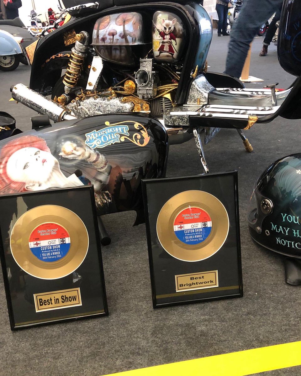 “Midnight Oil” wins Best Brightwork for the engraving and plating (along with Best of Show) at Burton Brewers Custom Show 

#cnwce