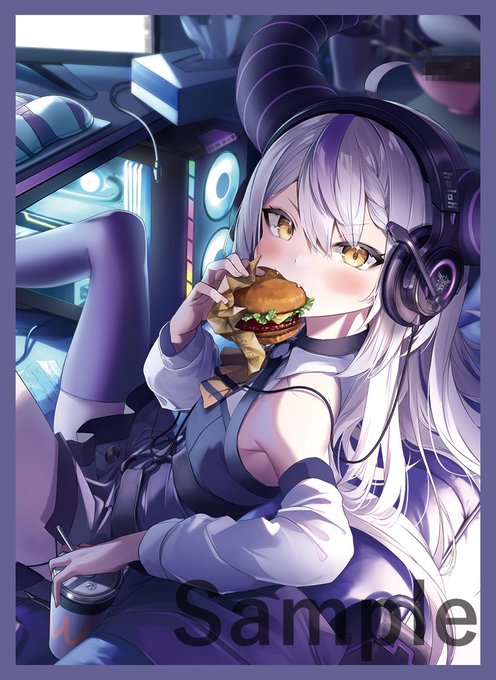 【フォロー&リツイートキャンペーン】
白詰草のアカウントをフォローして頂き、合わせてこのツイートをリツイートして頂いた方の中から1名様に、サンクリにて頒布予定の岐兎こるた様(@kito_koruta)の新作スリーブとプレイマットをプレゼント致します!締め切りは3月6日までです! 