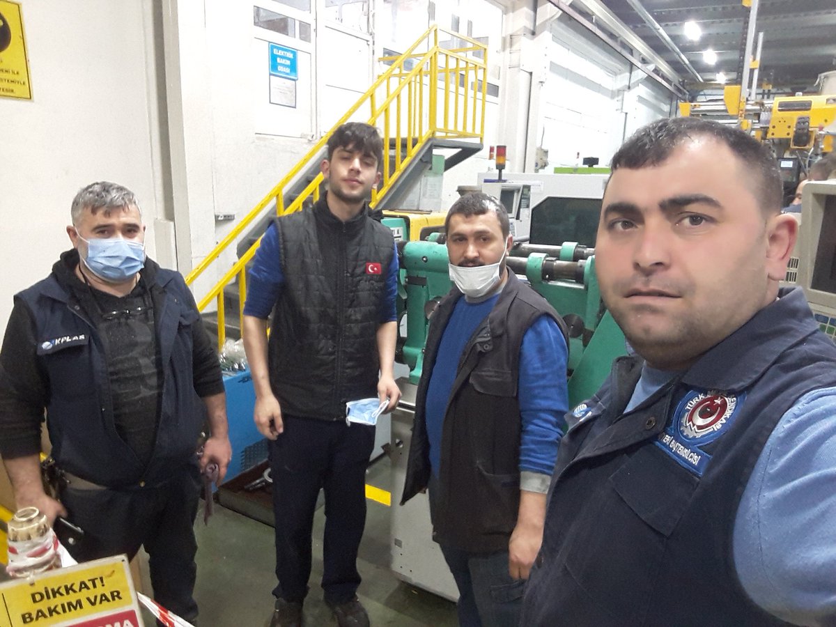 AtayIskender's tweet photo. Türkmetal Sendikası İstanbul Anadolu Yakası Şubesine Bağlı Gebze Beylikbağı Akplas İşletmemizde Gündüz (08/16) Vardiyasında Çalışan Arkadaşlarımızı Tezgahları Başında  ziyaret ederek Arkadaşlarımız İle istişare ettik.
#TÜRKMETALSENDİKASI ✊🏽
#İSTANBULANADOLUYAKASIŞUBESİ 🇹🇷 https://t.co/JXCceJSKvO