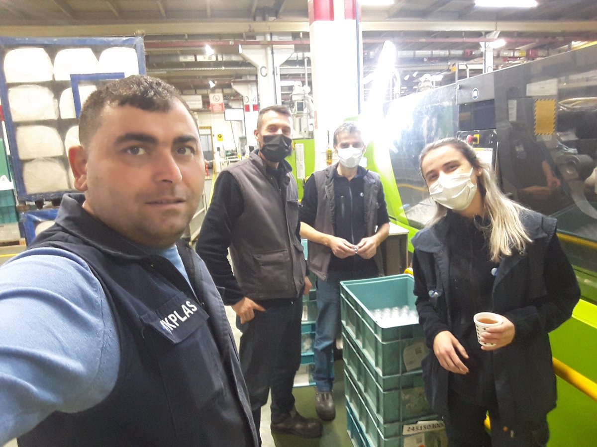 AtayIskender's tweet photo. Türkmetal Sendikası İstanbul Anadolu Yakası Şubesine Bağlı Gebze Beylikbağı Akplas İşletmemizde Gündüz (08/16) Vardiyasında Çalışan Arkadaşlarımızı Tezgahları Başında  ziyaret ederek Arkadaşlarımız İle istişare ettik.
#TÜRKMETALSENDİKASI ✊🏽
#İSTANBULANADOLUYAKASIŞUBESİ 🇹🇷 https://t.co/JXCceJSKvO