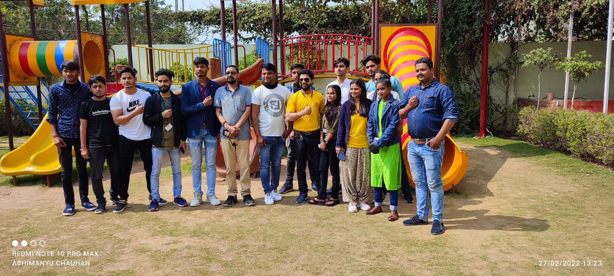 VsnsKSamiti's tweet photo. #Blooddonationcamp2022 #heros #vsnsngo 🙏🏻♥️♥️ https://t.co/hC4PU8bLWv
