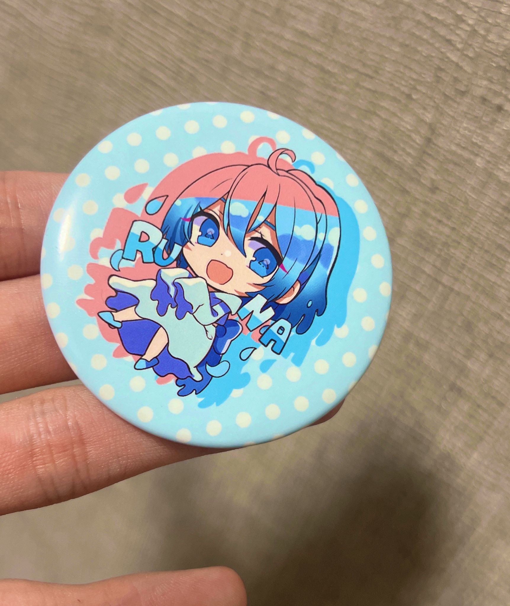 からぴち　るなさん　缶バッジ　22個　特典付き からぴち るなさん 缶バッジ 22個 特典付き カラフルピーチ 缶