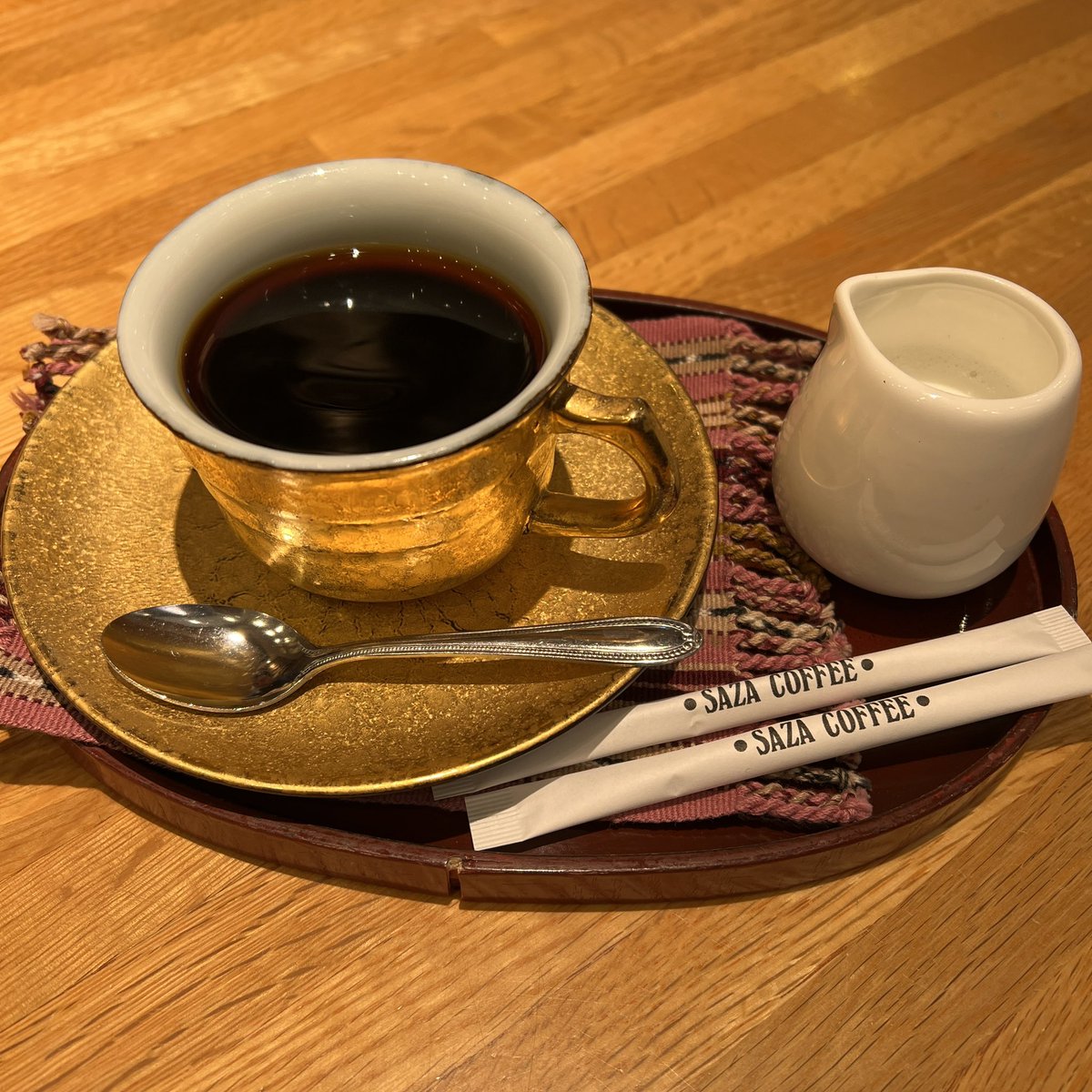 igajun's tweet photo. @mon_workrich サザコーヒー、なんと大洗にもお店があって行きました❣️夫は金ピカの将軍珈琲をオーダー。水戸店、出張したら必ず行きます。いつか、ステキな空間の本店にも行ってみたい〜 https://t.co/KAdIt7eQV6
