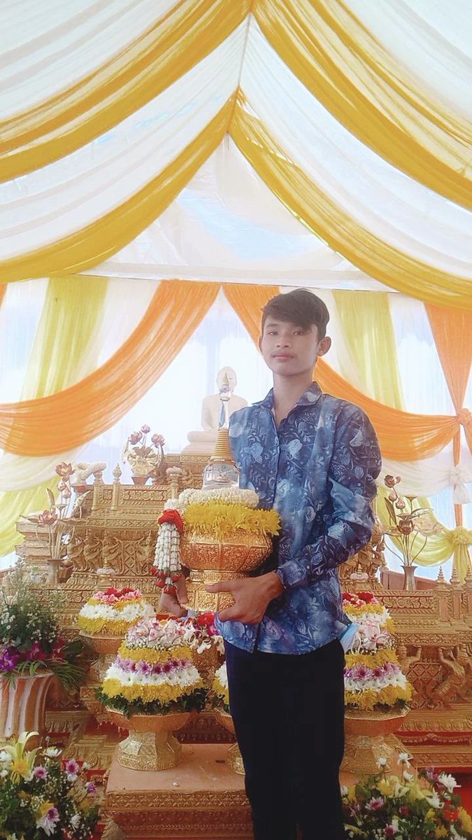 KhBro12's tweet photo. របស់ខ្លះមានសិទ្ធិស្រឡាញ់ តែគ្មានសិទ្ធិធ្វើជាម្ចាស់😐😞🥀 https://t.co/hr8BEgZViF