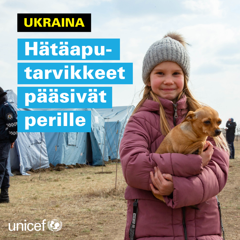 unicef_finland's tweet photo. Apu menee perille Ukrainaan ja naapurimaihin 💙 Moldovan ja Ukrainan rajalle on perustettu nopeasti tilapäinen pakolaiskeskus, jossa autamme lapsia ja perheitä paikan päällä.

Näin voit auttaa:
👉 Lahjoita MobilePayssa 12265.
👉 Jaa viestiä eteenpäin ystävillesi.