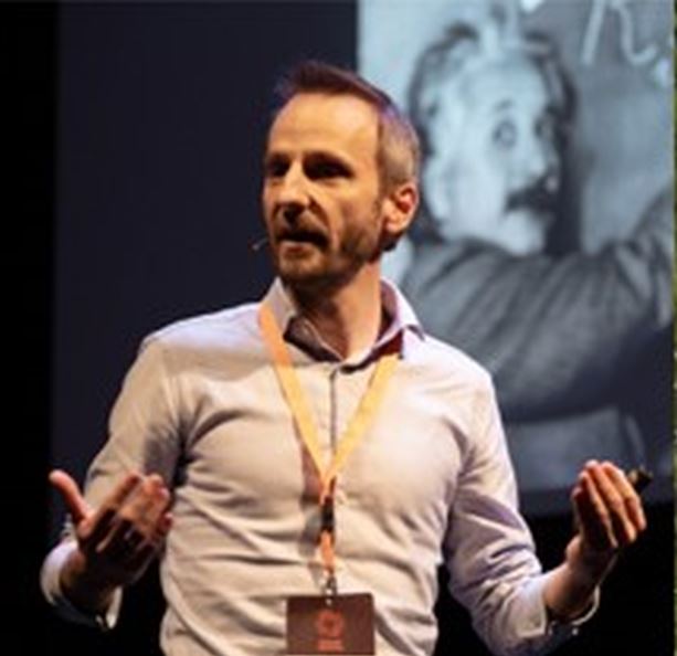 A great day for the Van Rheenen lab. We are very excited to share that Prof. Jacco van Rheenen <a href="/NKI_nl/">The Netherlands Cancer Institute</a> has received the #Vicigrant from <a href="/NWONieuws/">NWO Nieuws</a>
Read more about this: lnkd.in/eR45w-Kx 
<a href="/NKI_nl/">The Netherlands Cancer Institute</a> 🔬🤩
