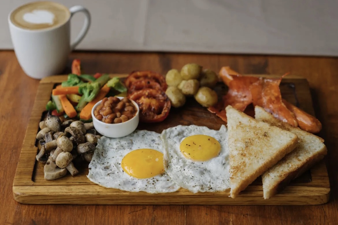 We breakfasted. Бритиш Брекфаст. Английский завтрак. Британский завтрак. Традиционный английский завтрак.