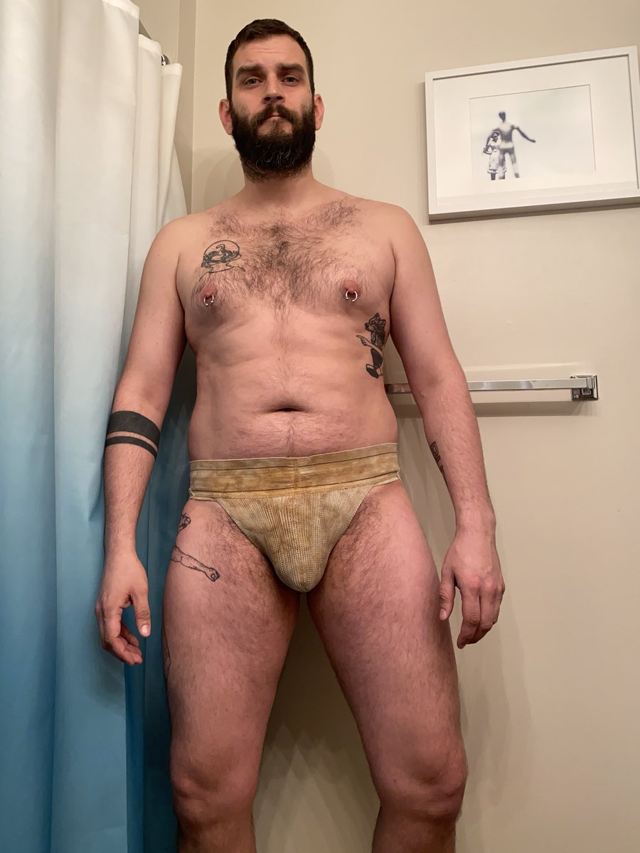🔻 ABEARDEDBOY tweet media