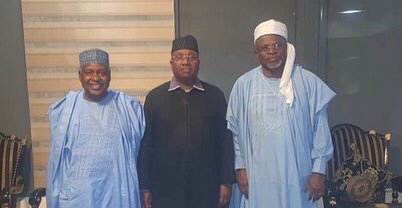 SSMSupportGroup's tweet photo. #SSMOnTheMove
Jagaba of Jimeta, Sunny Sylvester Moniedafe (SSM) paid a courtesy visit to H.E. Sen. Muhammad Jibrilla Bindow, former Governor Adamawa State in his residence. Jagaba was accompanied by the Deputy Director General of the SSM Campaign Org, Alhaji Usman Iya Abbas. https://t.co/PvWkZ1xy1V