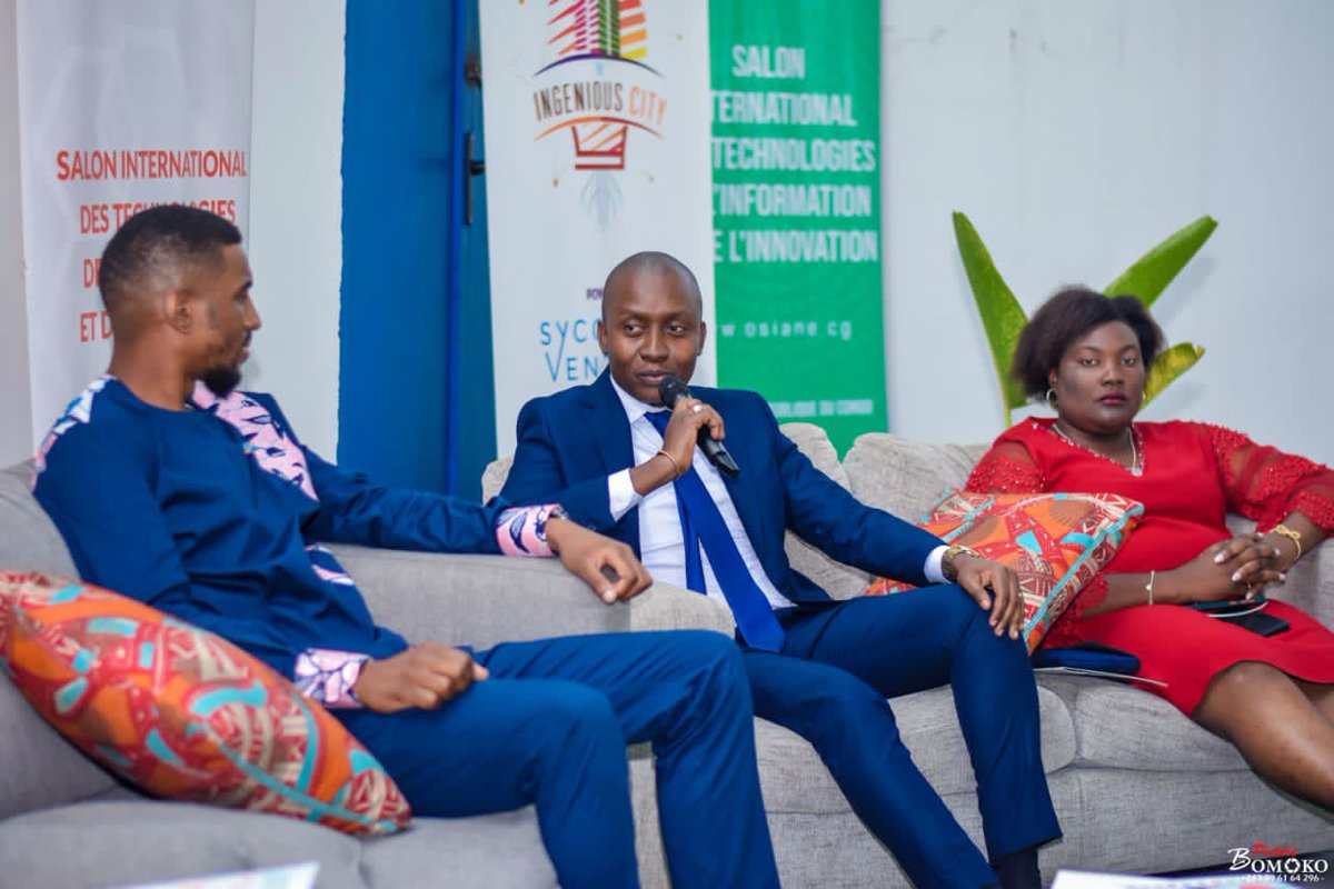 ntetika's tweet photo. « Réglementation du numérique face aux enjeux économiques » sujet des échanges de la 7ème édition de @Afterwork243 spécial rencontre Kinshasa-Brazzaville, tenu le 25.02.2022.
Occasion d’avoir fait un aperçu sur les actions entreprises par notre pays la #RDC sur cette voie.
- PN💡 https://t.co/8AgTFt3but