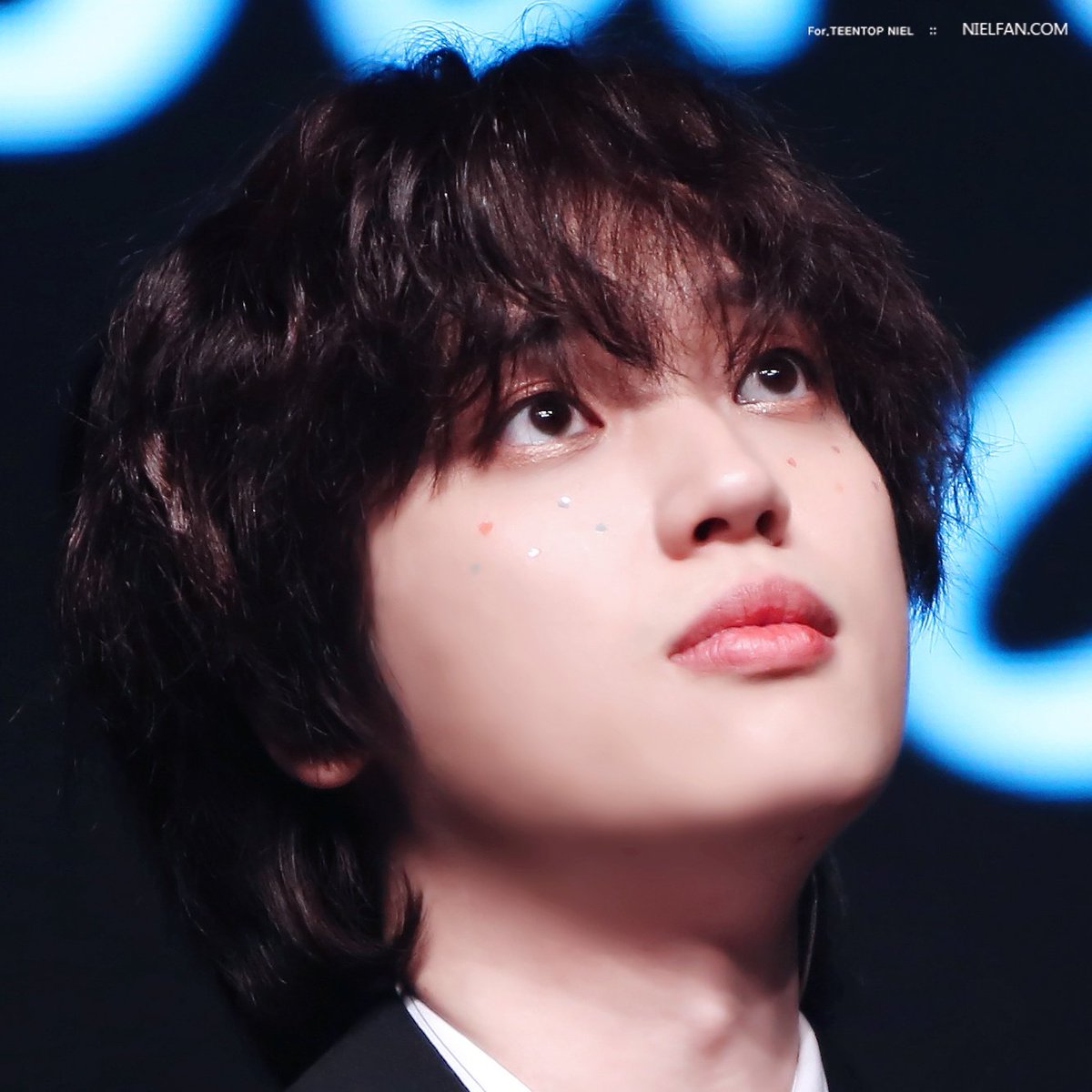 NIELNINE's tweet photo. 한결같은 취향😂 
니엘이 보고온게 꿈결같애 https://t.co/TsRBuGI1fu