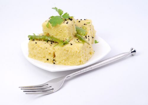 Healthonics's tweet image. Eating #probiotic food (Curd, fermented food, buttermilk, etc.) in a regular diet is essential. It not only helps in improving the number of beneficial bacteria in our digestive tract but also indirectly helps improve our #digestion, psychological health &amp;amp; #immunity.