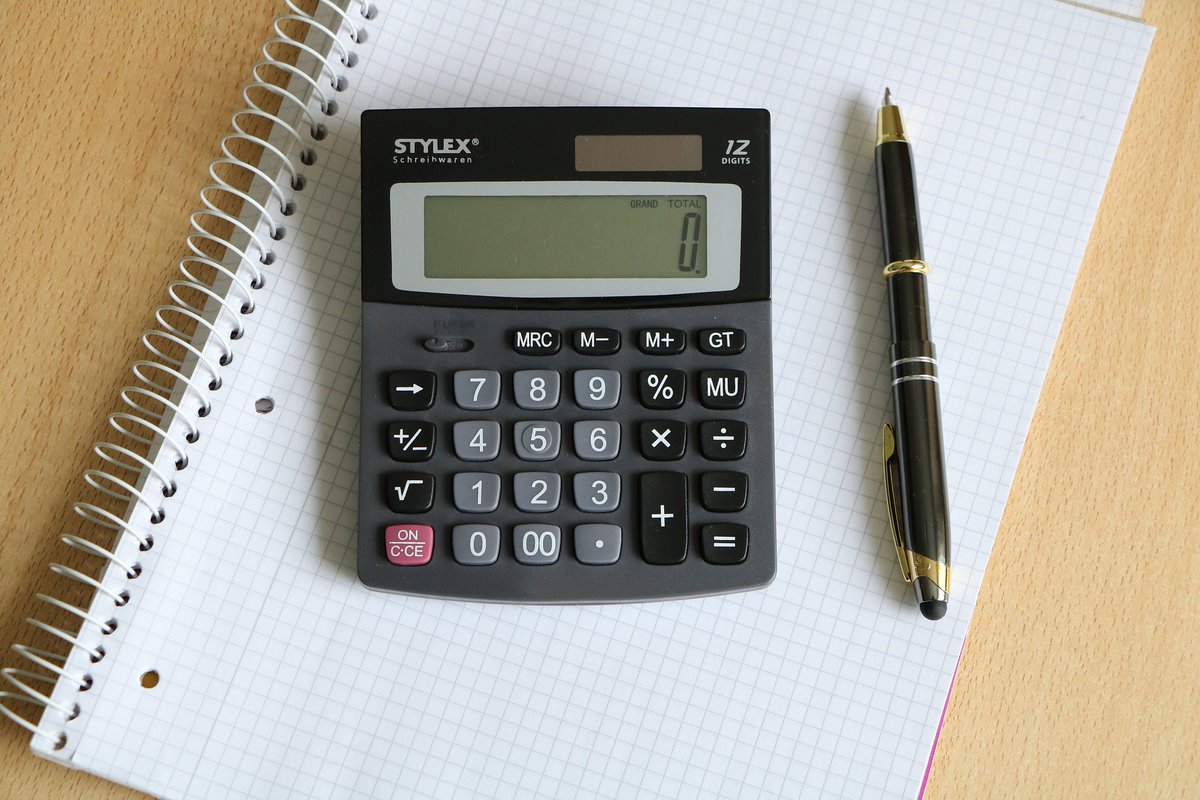 CHPhomes's tweet photo. Join the maths functional skills course which is free of charge to our customers.
Classes held at our Parkside Community Hub in #Chelmsford. 
Assessments take place tomorrow (1 March) 1pm-3pm at our Hub.

Register - dlparksidecommunity@chp.org.uk.
#MathCourse #EssexCourses https://t.co/dxP7Dh35zG