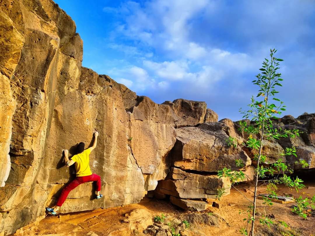 Boulder in the paradise <a href="/ternua/">Ternua</a> <a href="/TenayaClimbing/">Tenaya Climbing</a> <a href="/climbskin/">Climbskin®</a> <a href="/routsetter/">Routsetter</a>