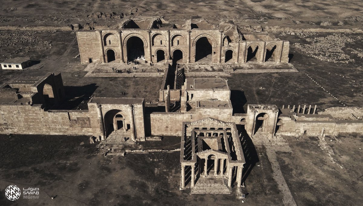 SawabCenter's tweet photo. At Hatra, an ancient site located about 100 kilometers southwest of Mosul, three sculptures are being restored, which were vandalized by Daesh. The Iraqis' will to rebuild is stronger than terrorists' capacity to destroy. #AfterDaesh https://t.co/BgyoCMSUlH